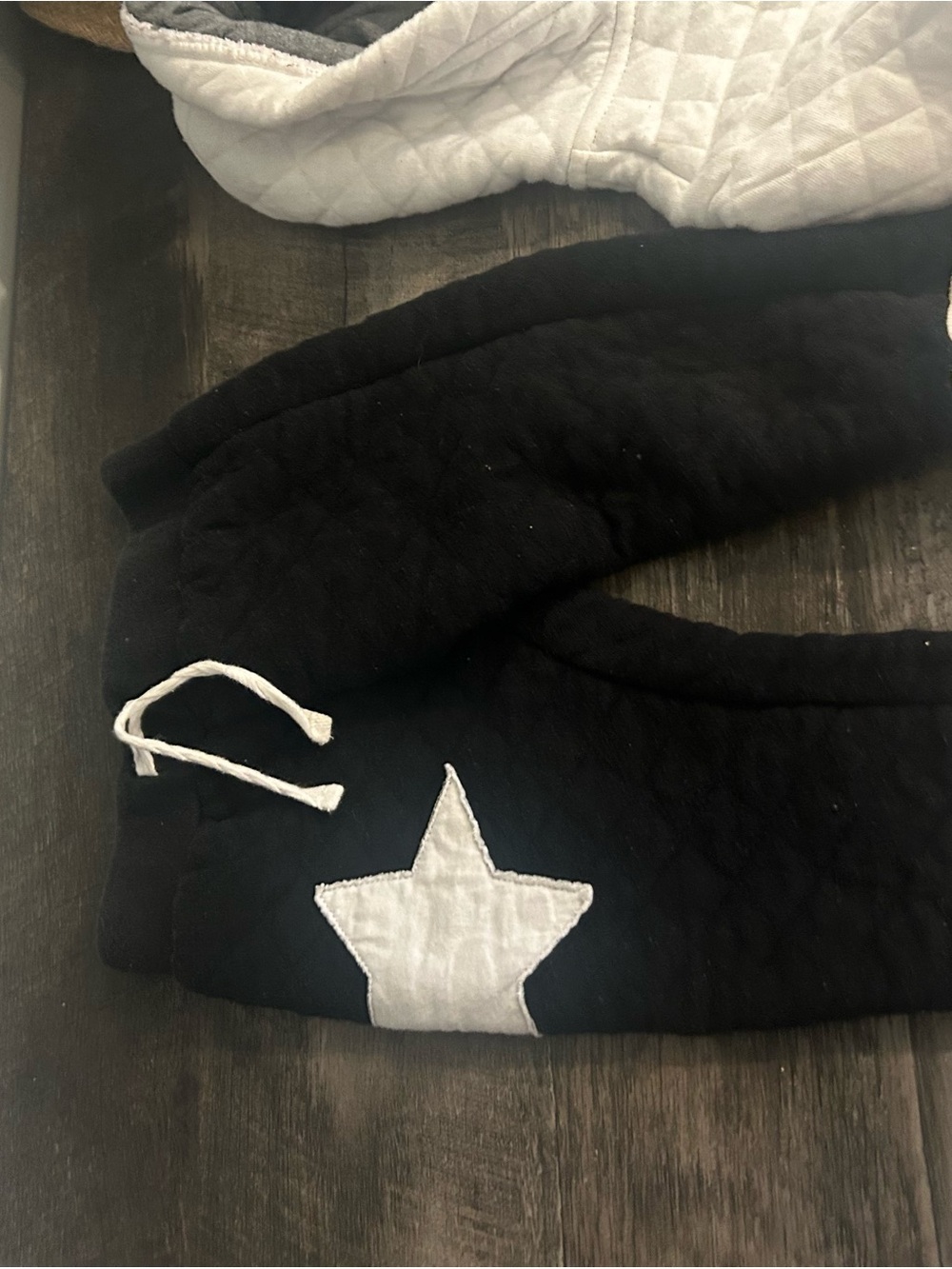 Star Patch Quilted Two Piece Set Black White Hooded Jacket Joggers Toddler - Picture 3 of 5